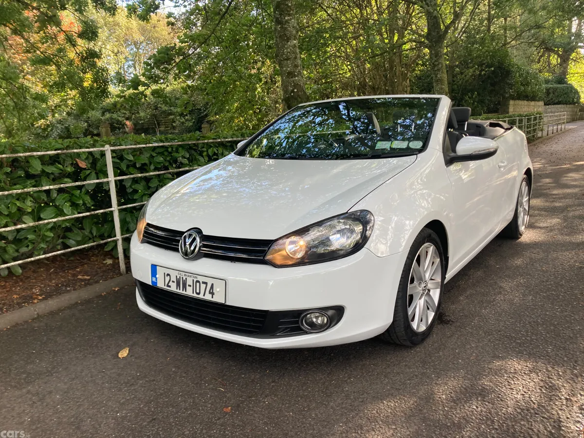 Volkswagen Golf Convertible, Diesel, 2012, White
