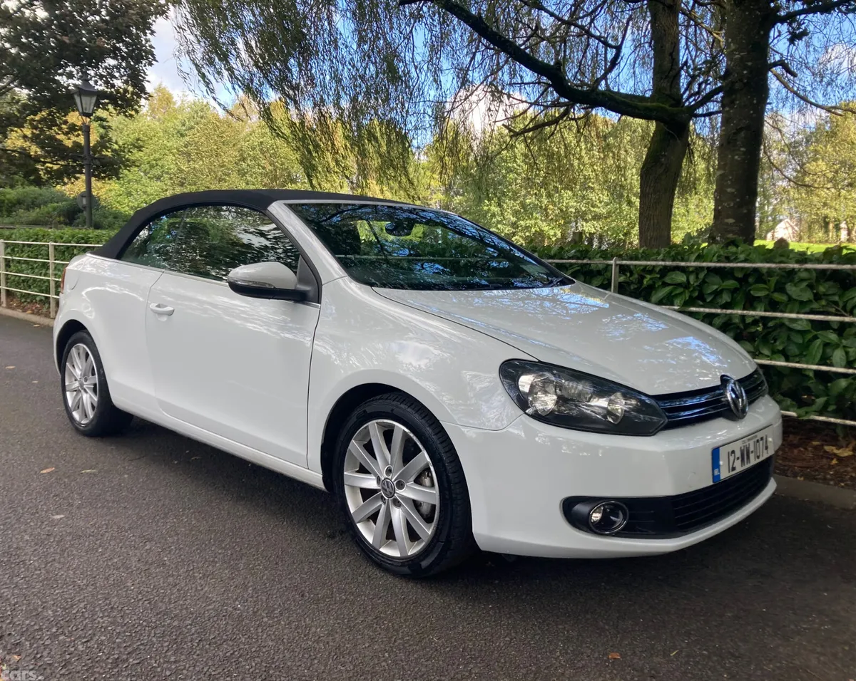 Volkswagen Golf Convertible, Diesel, 2012, White
