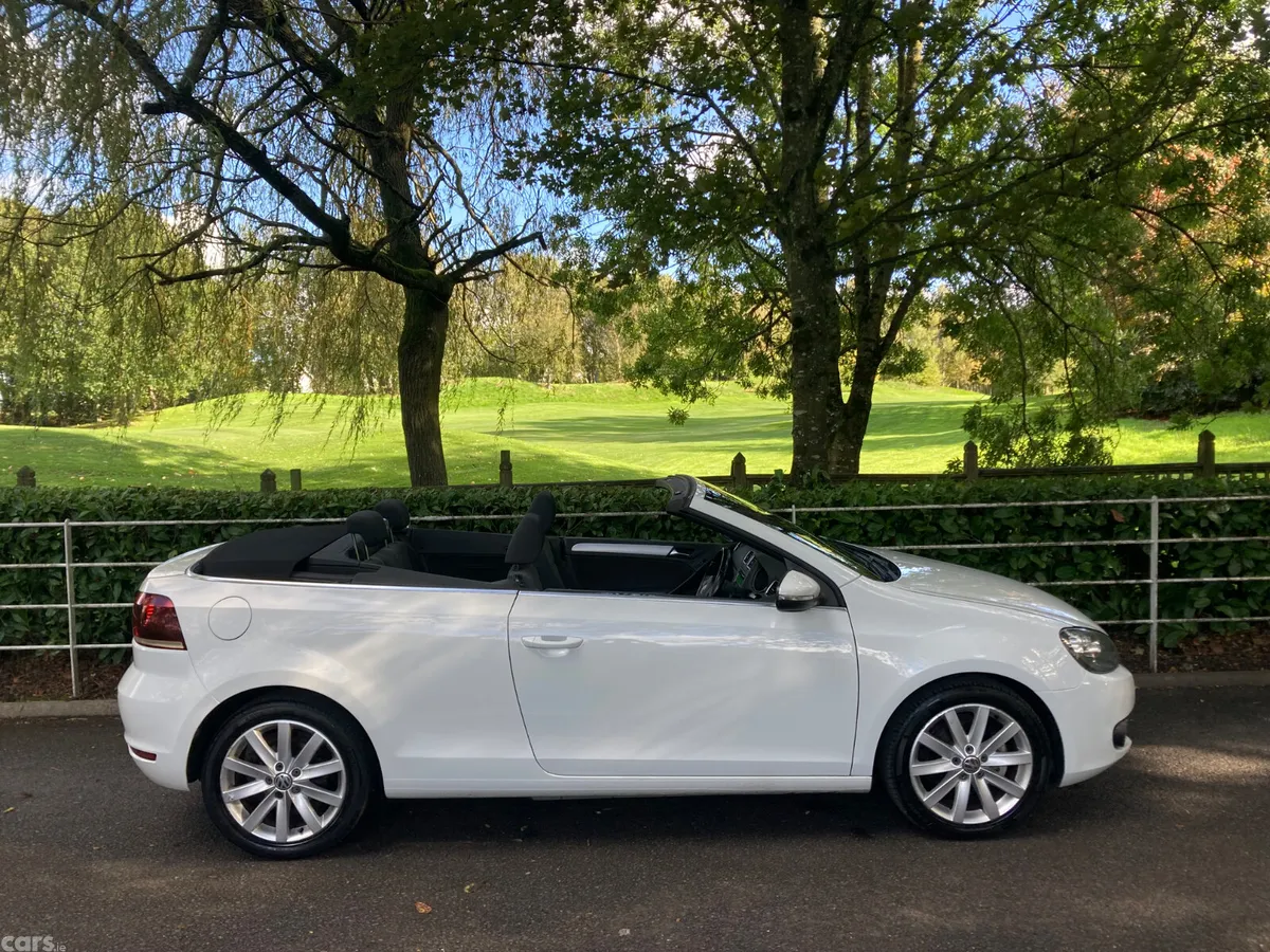 Volkswagen Golf Convertible, Diesel, 2012, White