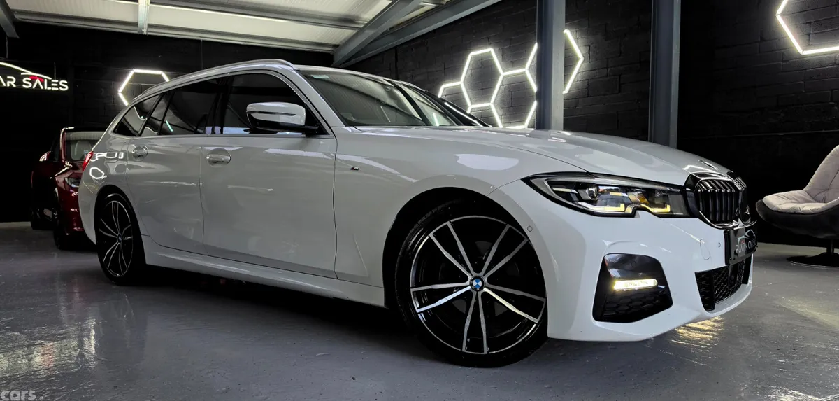 BMW 3-Series Estate, Diesel, 2020, White