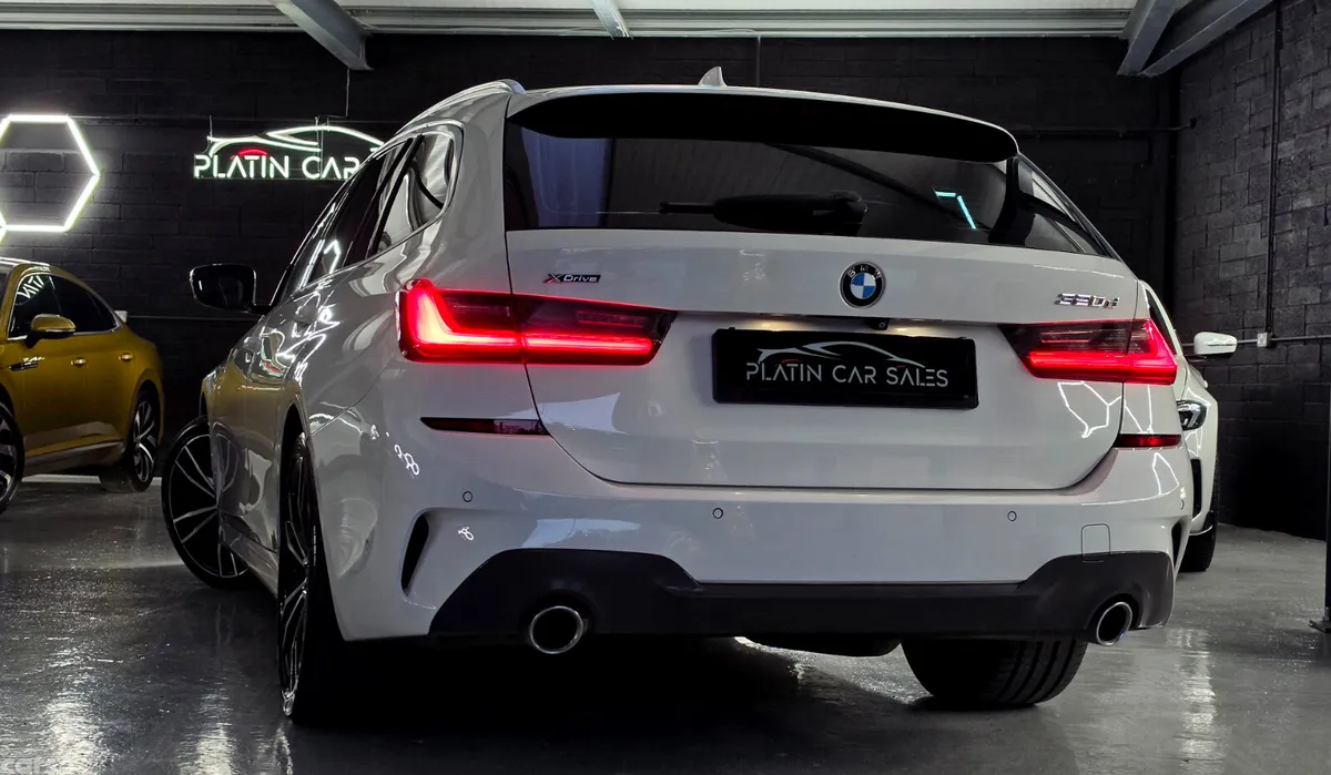 BMW 3-Series Estate, Diesel, 2020, White