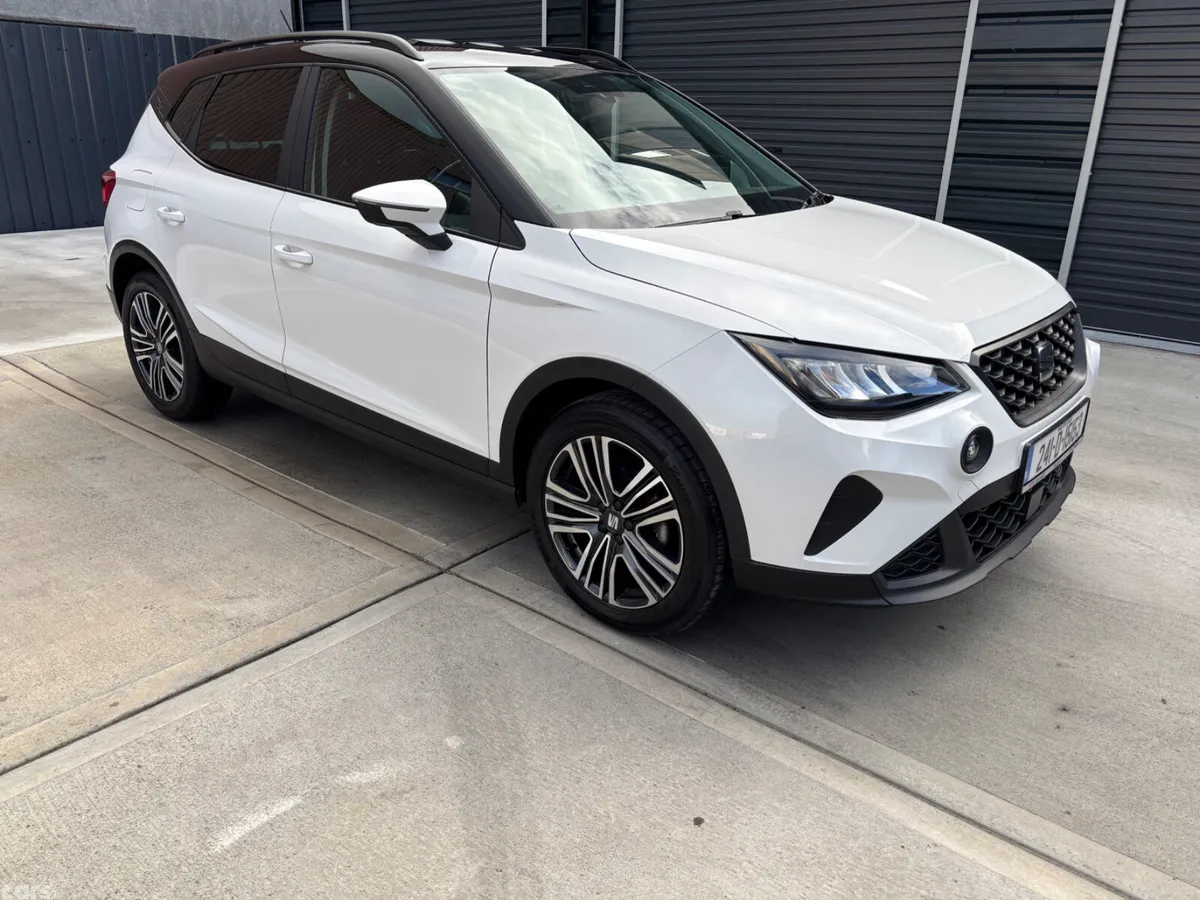 SEAT Arona SUV, Petrol, 2024, White