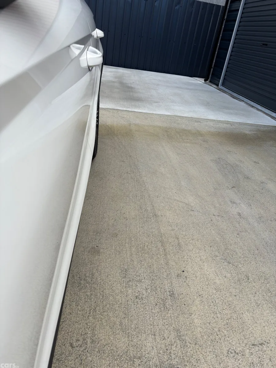 SEAT Arona SUV, Petrol, 2024, White