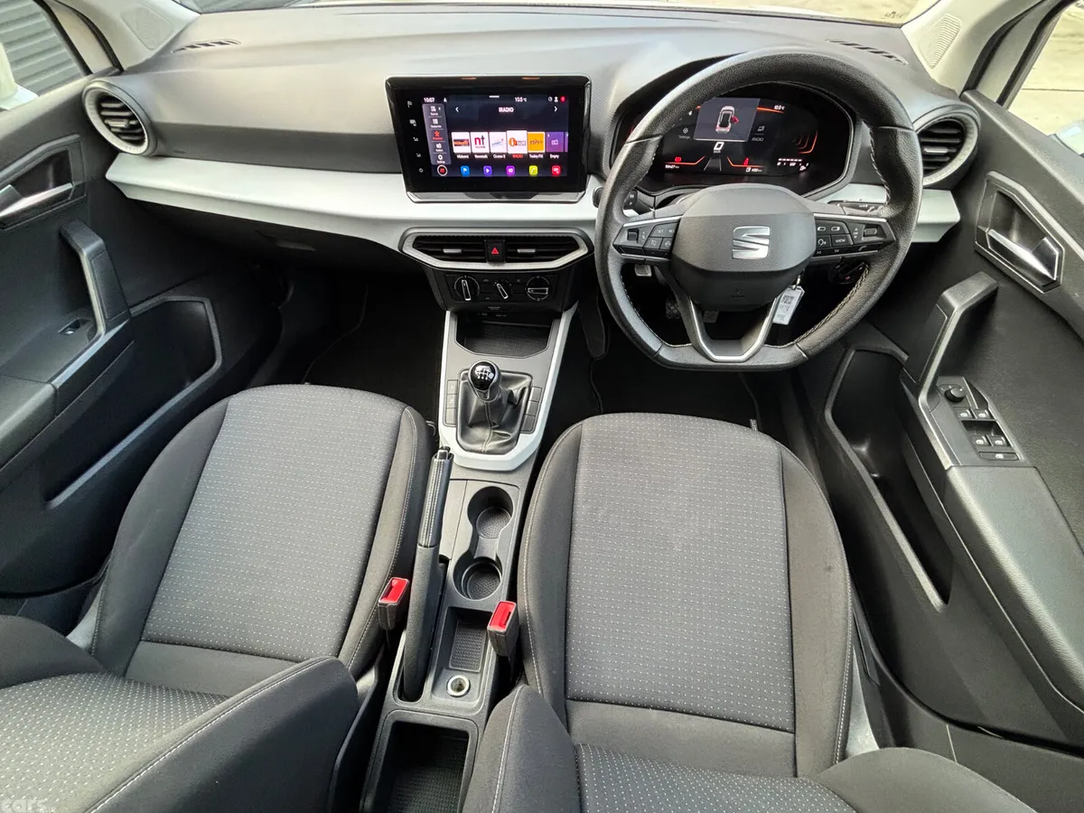 SEAT Arona SUV, Petrol, 2024, White