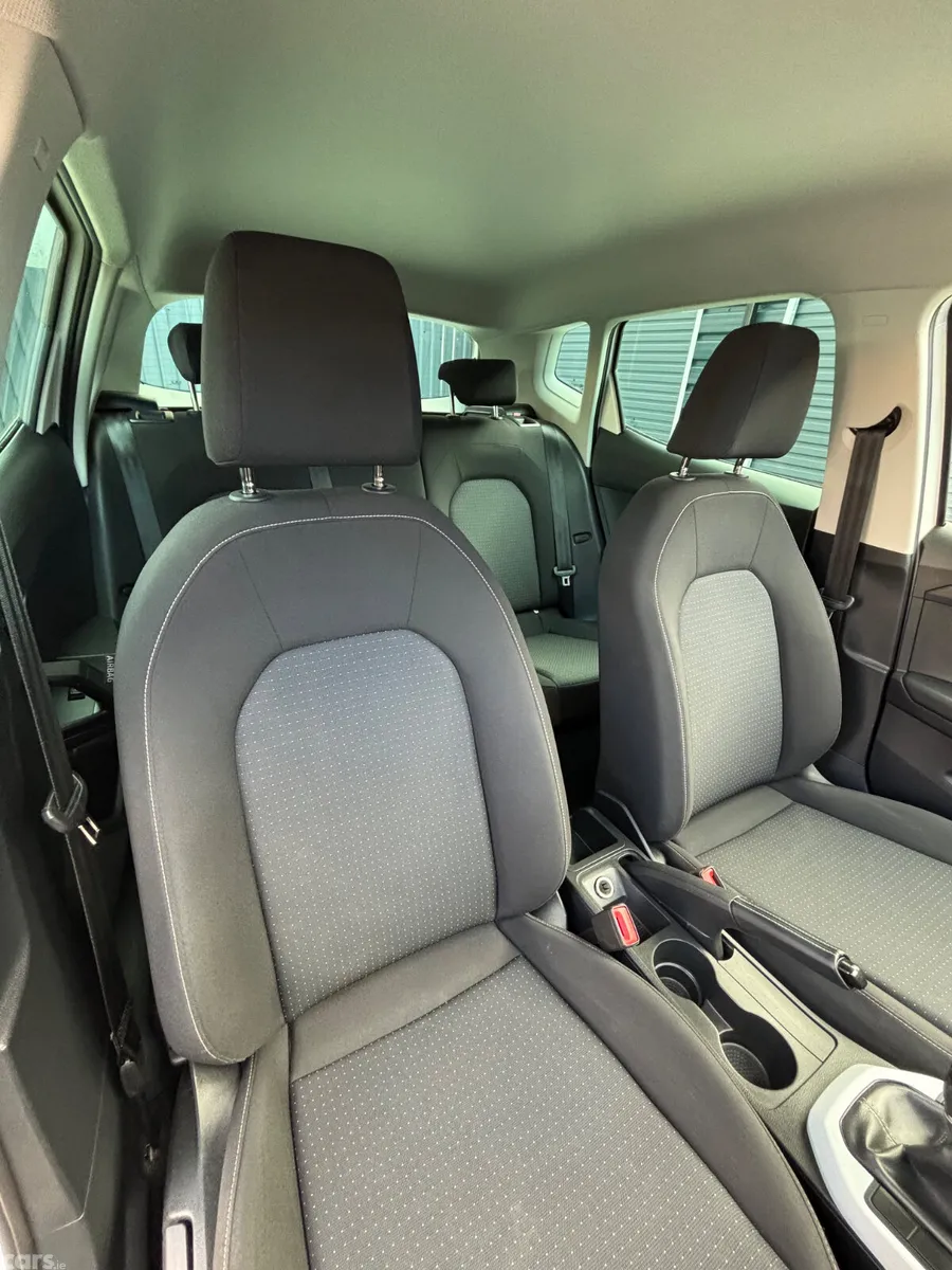 SEAT Arona SUV, Petrol, 2024, White