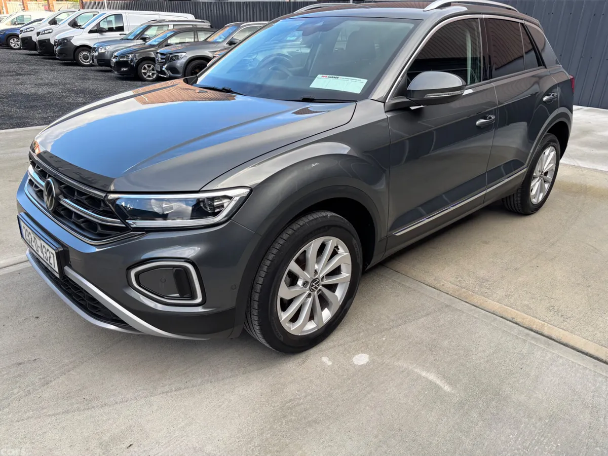 Volkswagen T-Roc SUV, Petrol, 2023, Grey