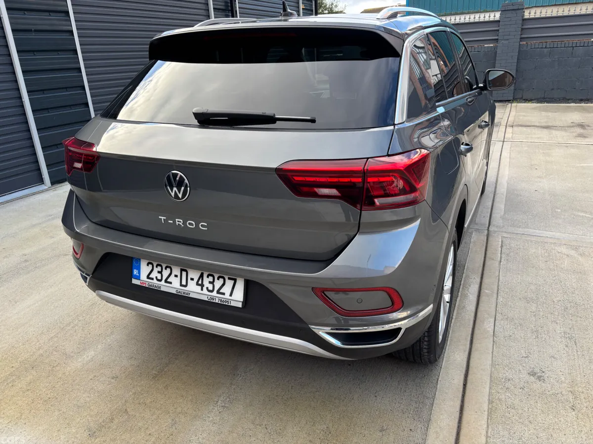 Volkswagen T-Roc SUV, Petrol, 2023, Grey
