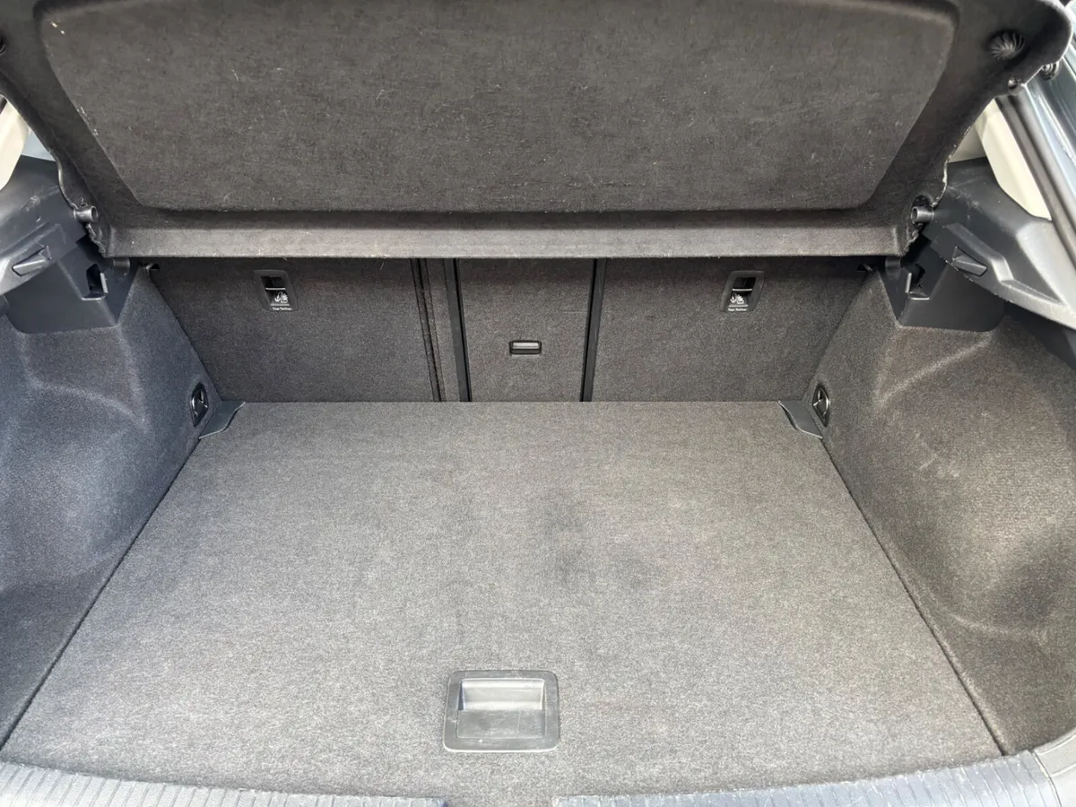 Volkswagen T-Roc SUV, Petrol, 2023, Grey
