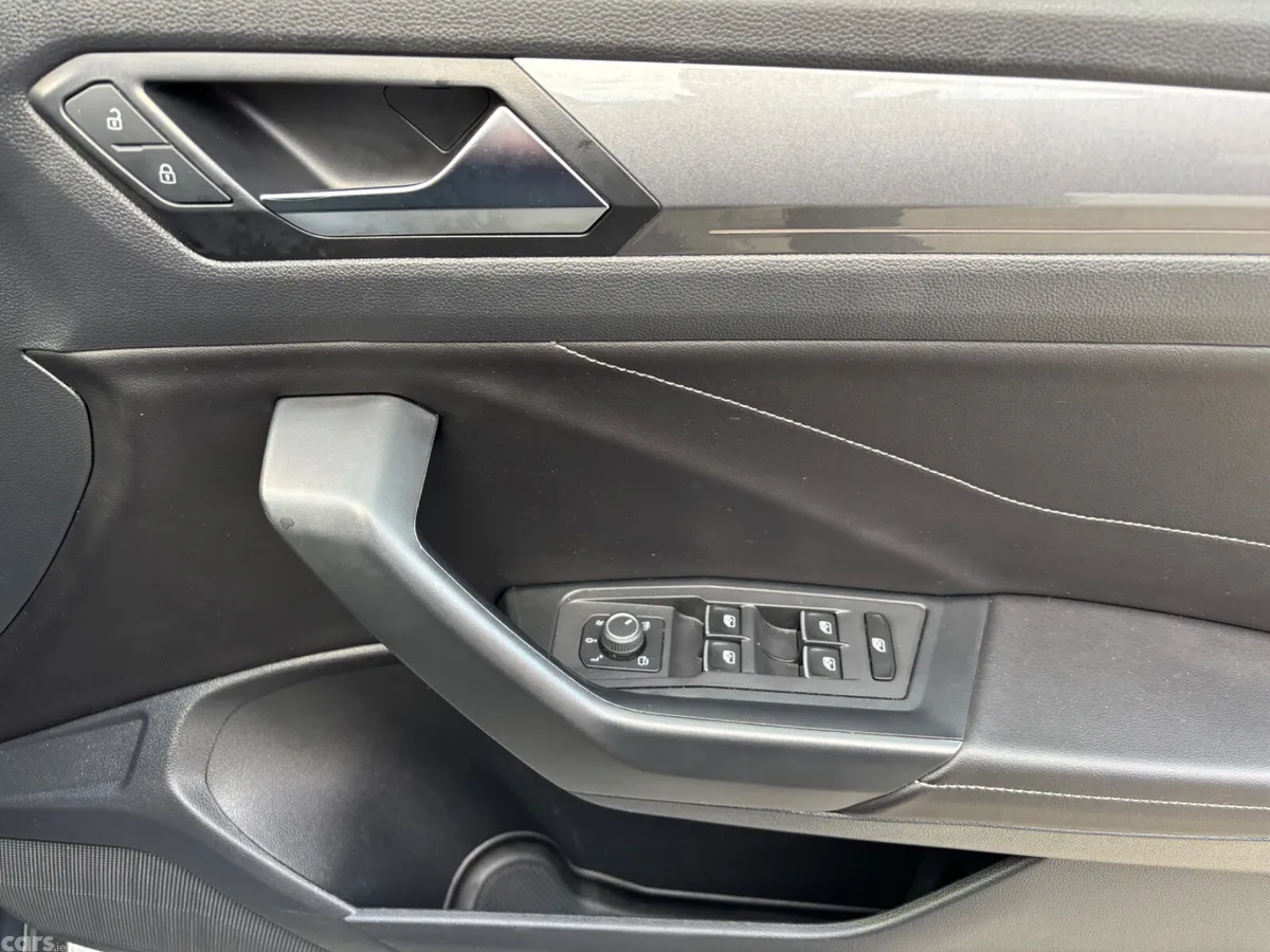 Volkswagen T-Roc SUV, Petrol, 2023, Grey