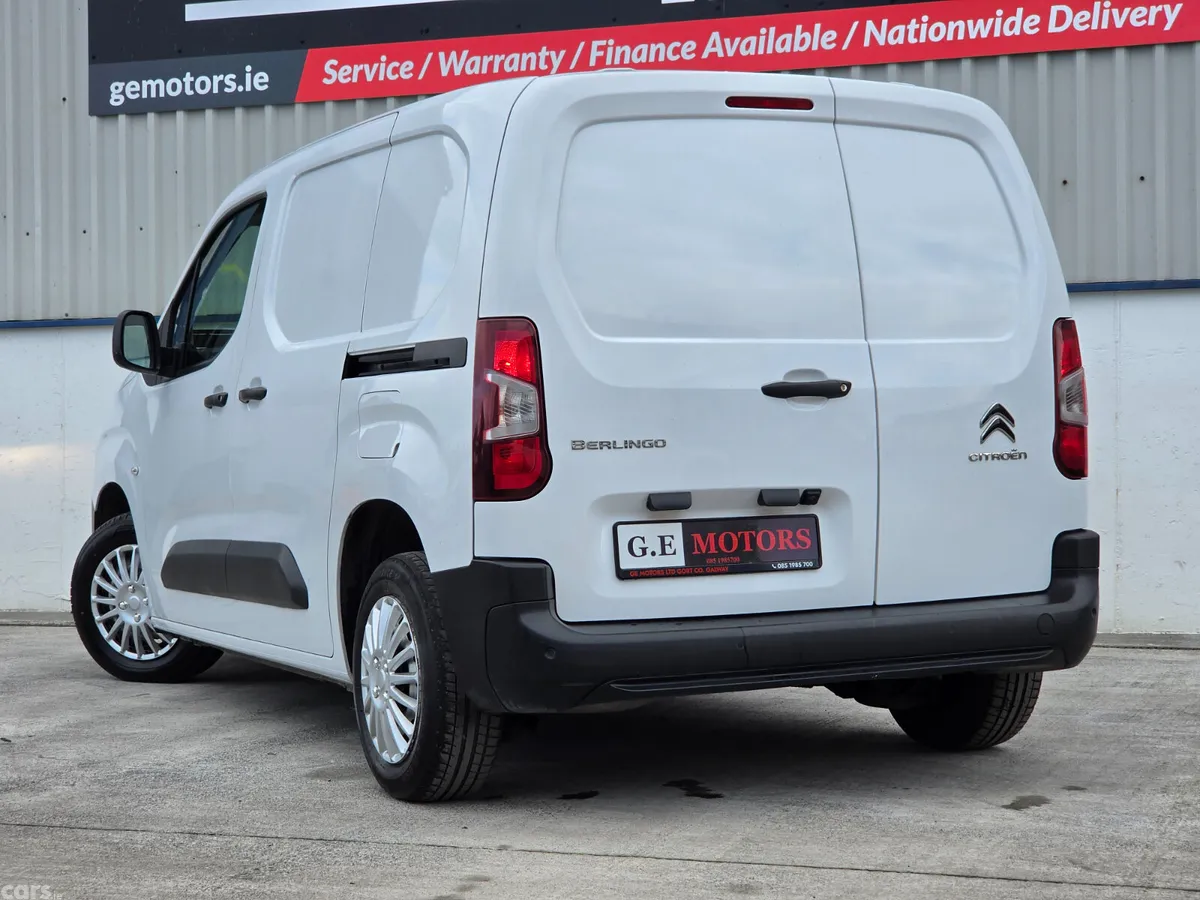 Citroen Berlingo MPV, Diesel, 2023, White