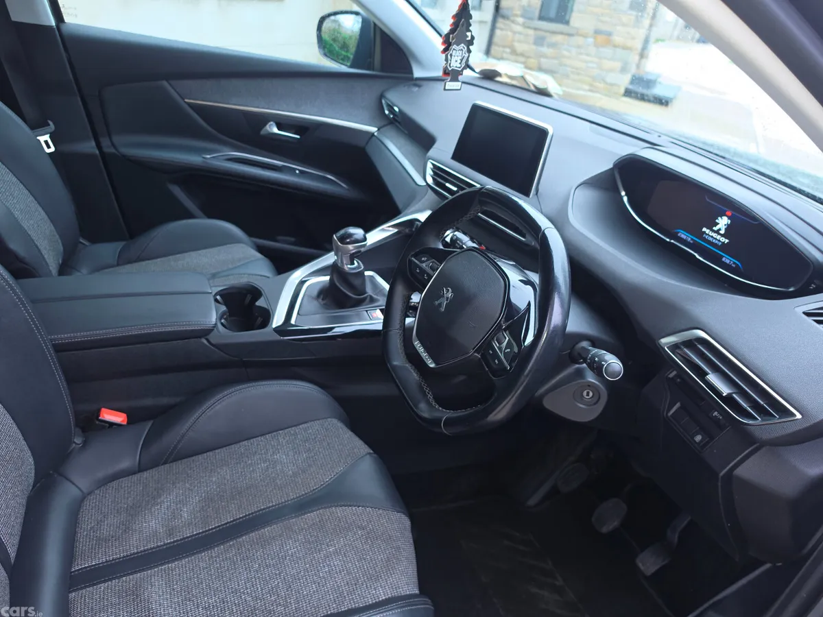 Peugeot 3008 Hatchback, Diesel, 2020, Grey