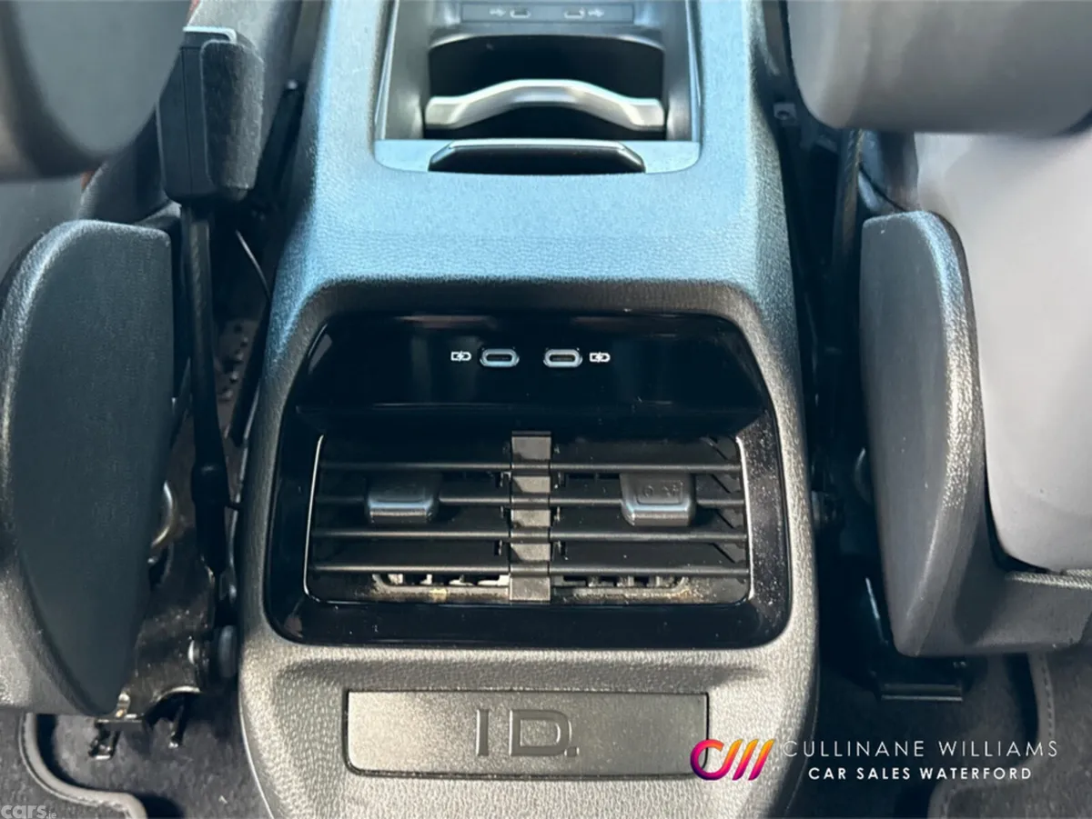 Volkswagen ID.4 SUV, Electric, 2021, Grey