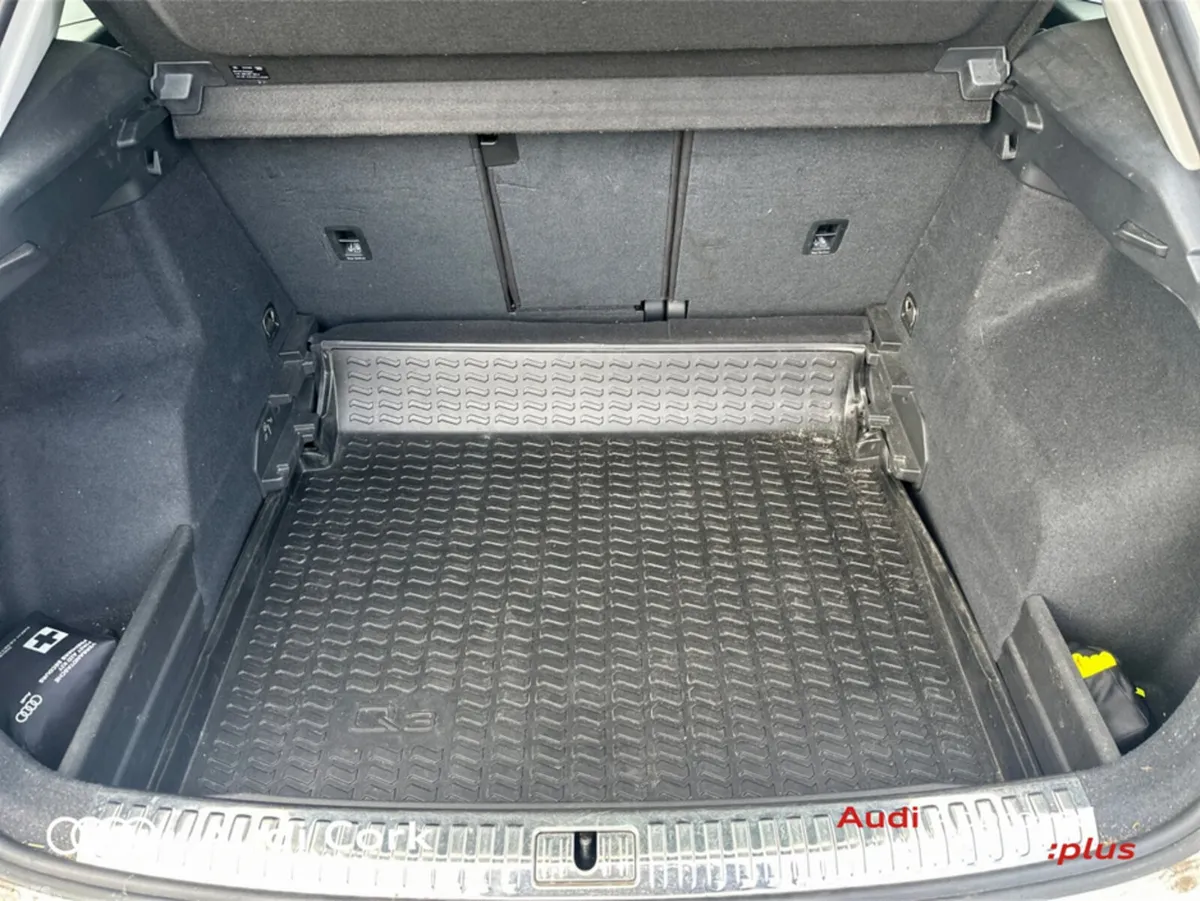 Audi Q3 Estate, Petrol, 2020, White