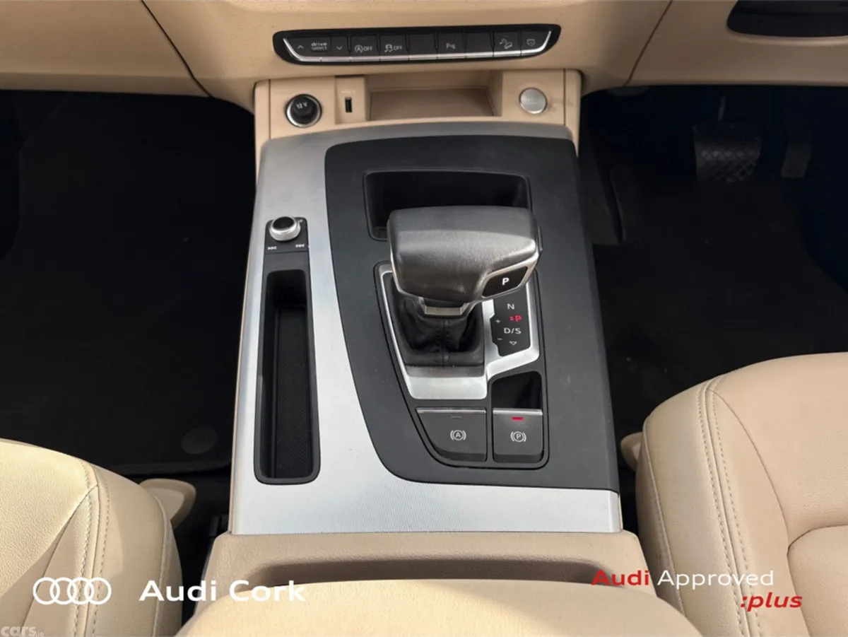 Audi Q5 SUV, Diesel, 2023, Black