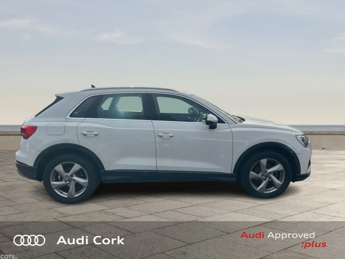 Audi Q3 Estate, Petrol, 2020, White