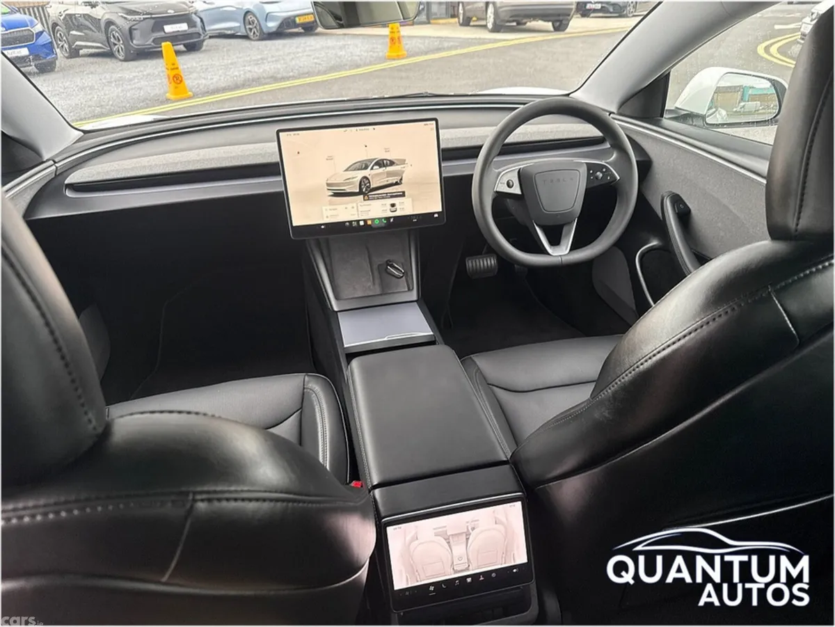 Tesla Model 3 Saloon, Electric, 2024, White