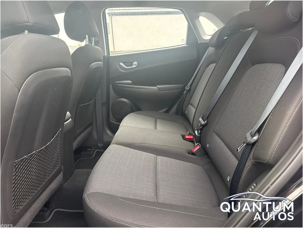 Hyundai KONA Hatchback, Diesel, 2021, Black