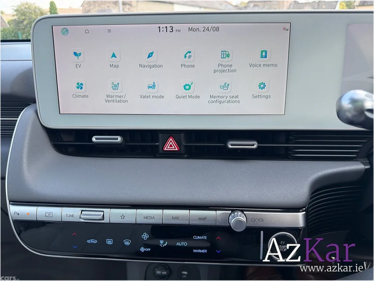 Hyundai IONIQ 5 Hatchback, Electric, 2023, Gold