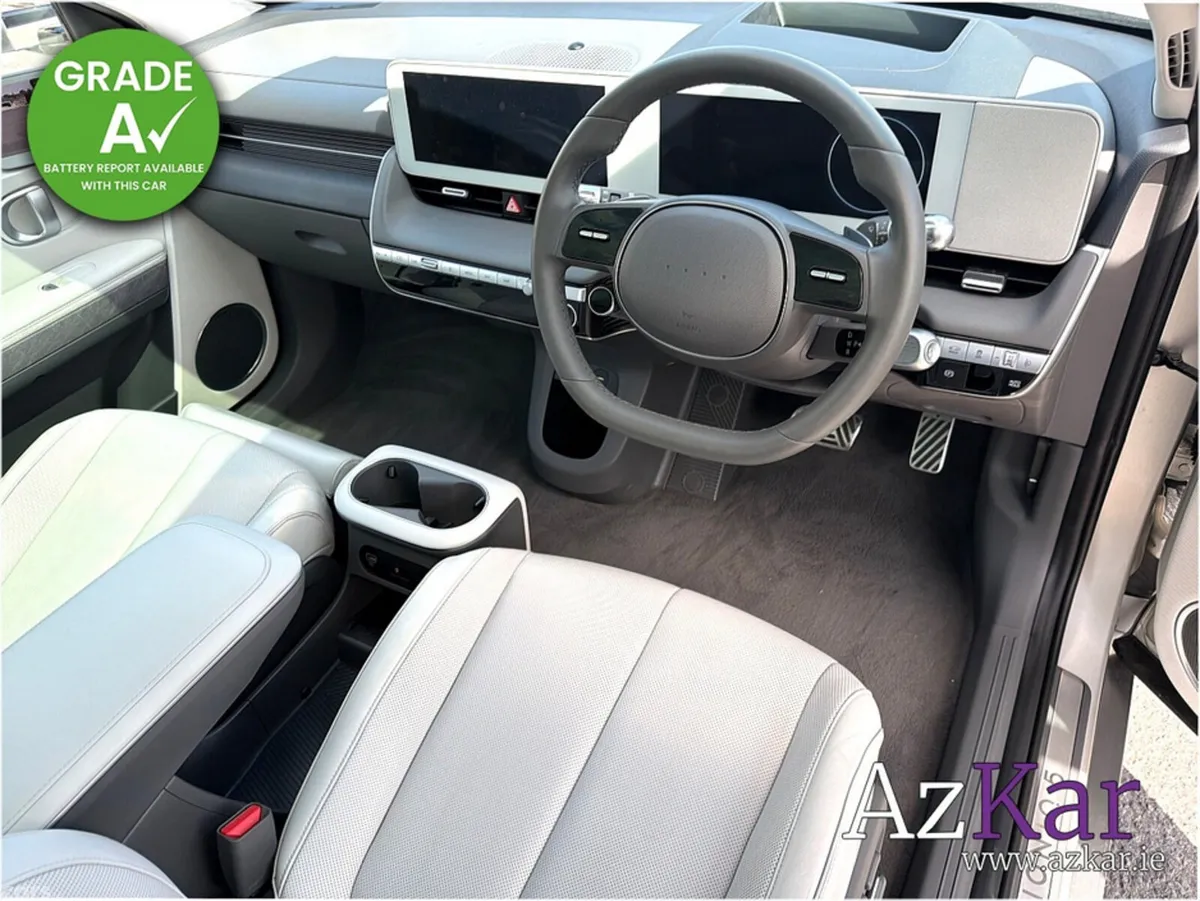 Hyundai IONIQ 5 Hatchback, Electric, 2023, Gold