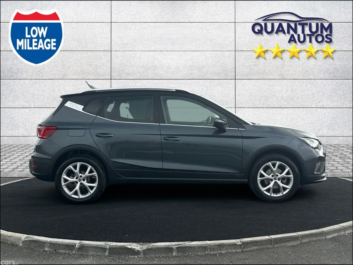 SEAT Arona Hatchback, Petrol, 2024, Grey