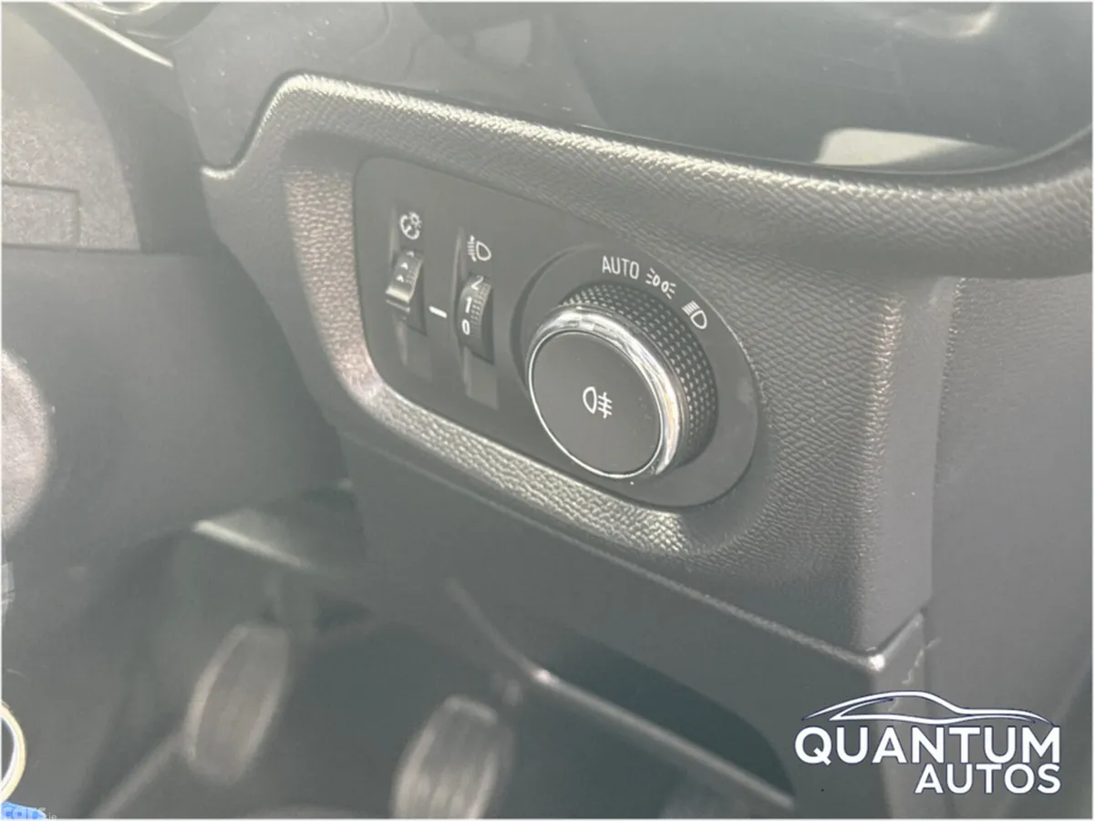 Opel Corsa Hatchback, Petrol, 2024, Grey