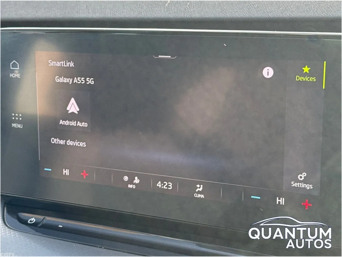 Skoda Octavia Estate, Petrol Plug-in Hybrid, 2023, Blue