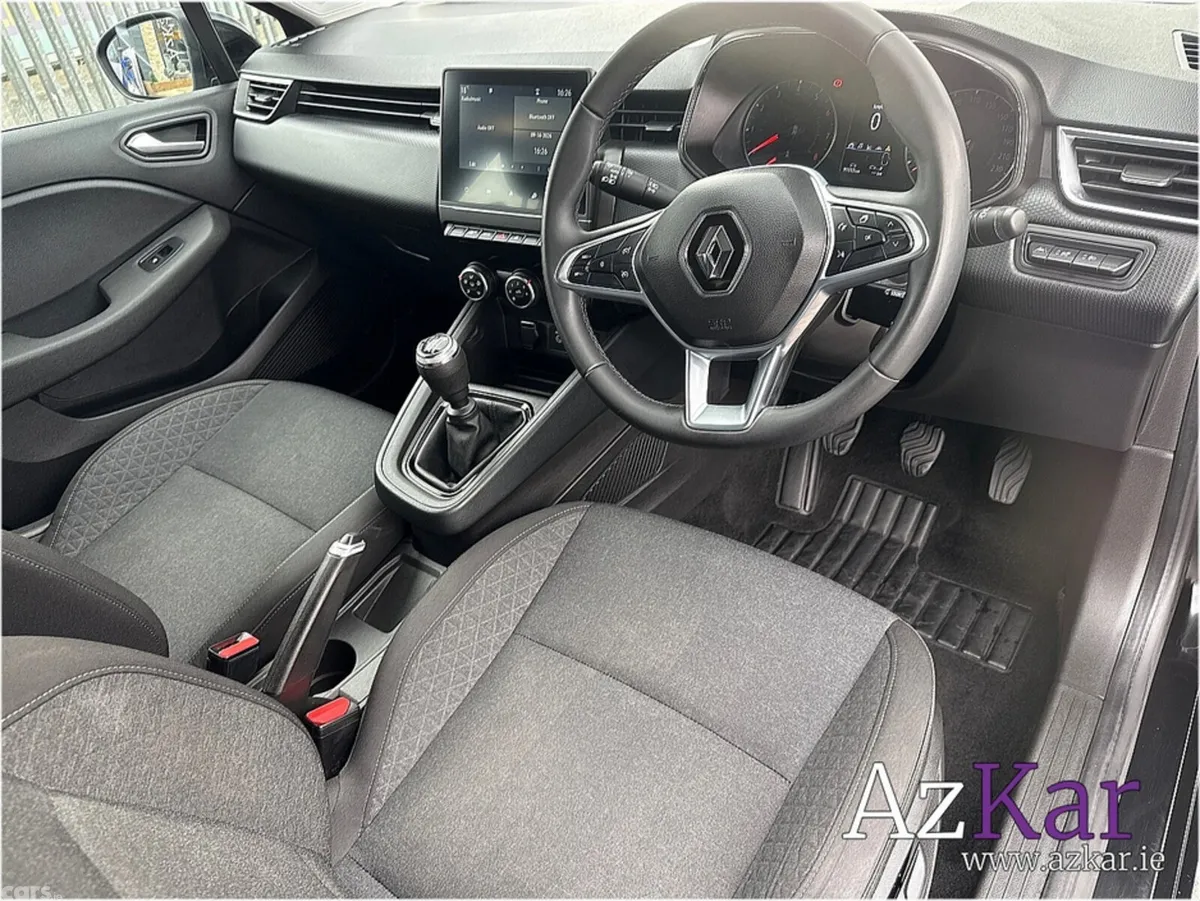Renault Clio Hatchback, Petrol, 2023, Black