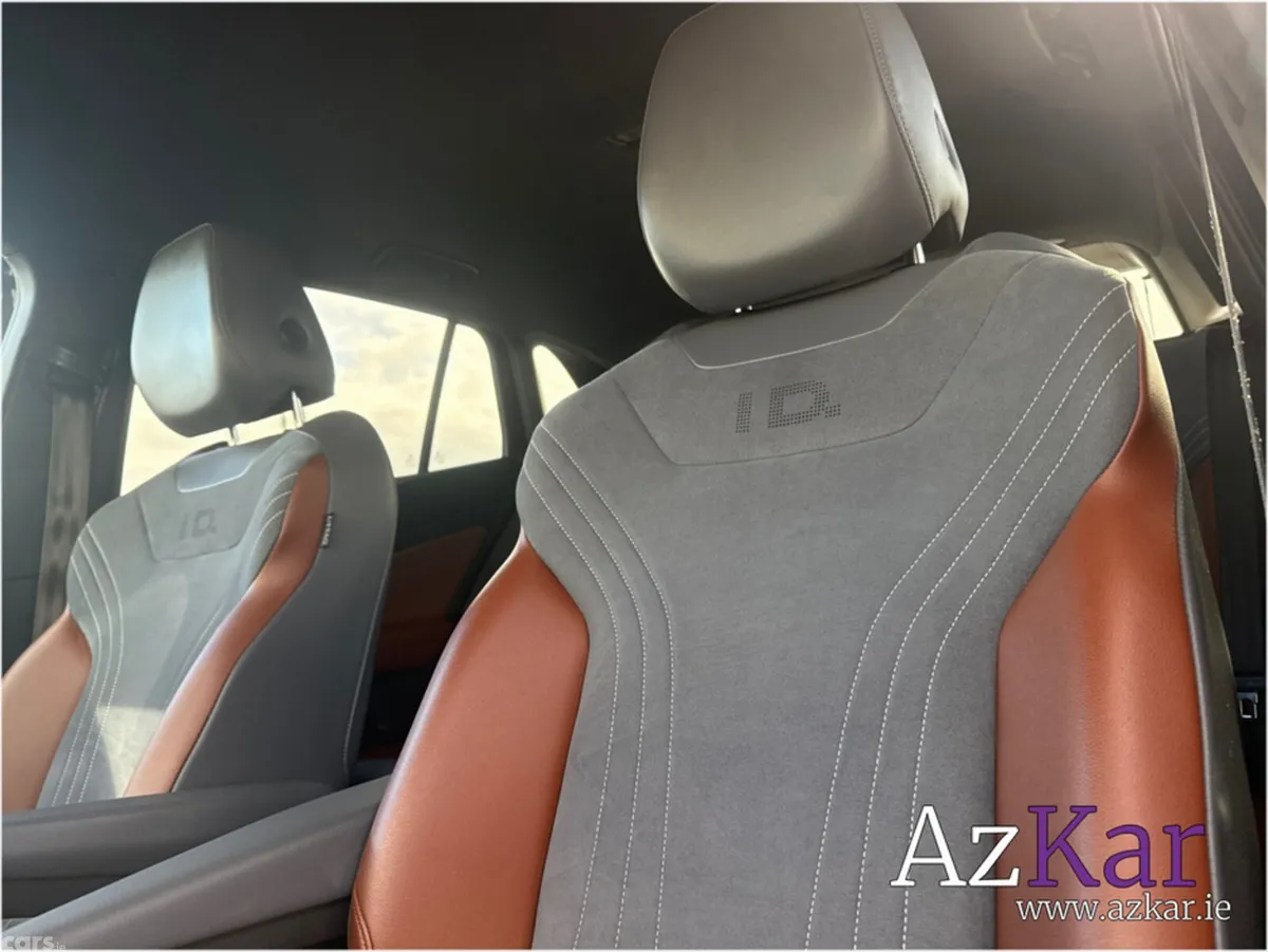 Volkswagen ID.4 SUV, Electric, 2021, Grey