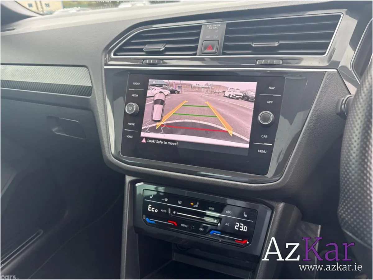 Volkswagen Tiguan SUV, Petrol Plug-in Hybrid, 2023, White