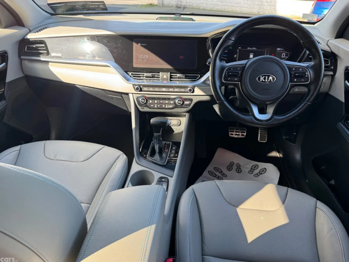 Kia Niro Hatchback, Petrol Plug-in Hybrid, 2021, Blue