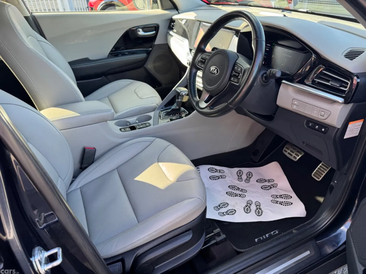 Kia Niro Hatchback, Petrol Plug-in Hybrid, 2021, Blue