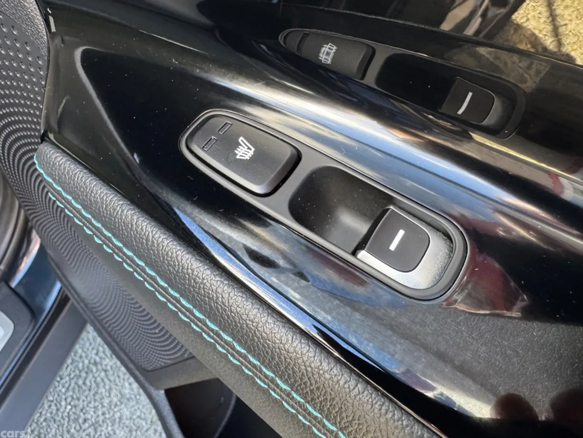 Kia Niro Hatchback, Petrol Plug-in Hybrid, 2021, Blue