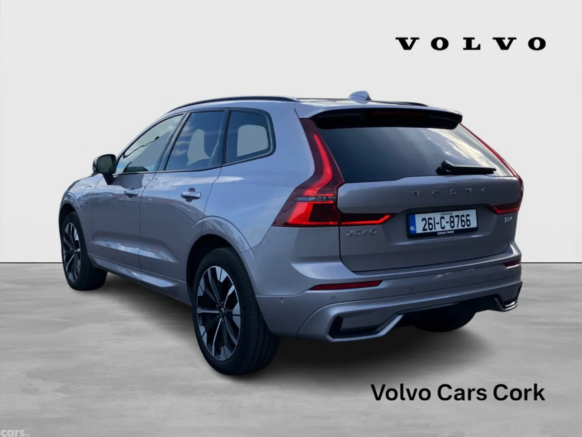 Volvo XC60 SUV, Petrol Plug-in Hybrid, 2026, Silver