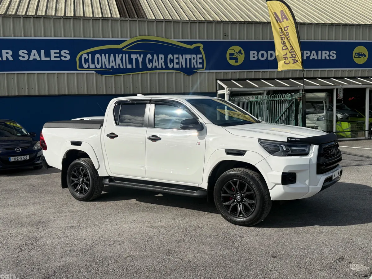 Toyota Hilux Pick Up, Diesel, 2023, White
