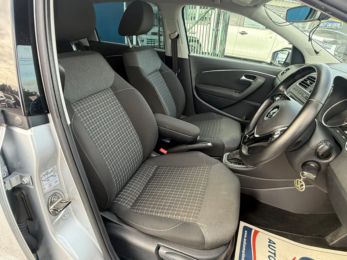 Volkswagen Polo Hatchback, Petrol, 2014, Silver