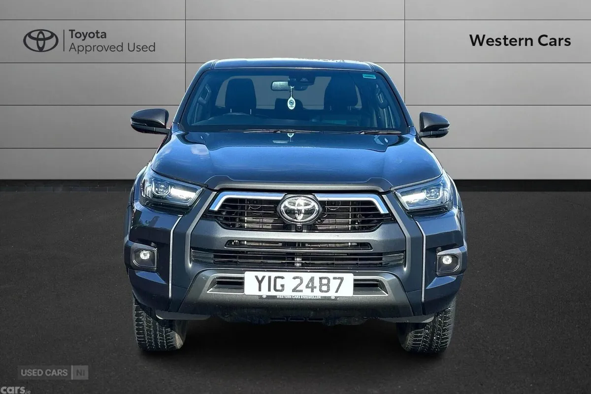 Toyota Hilux Pick Up, Diesel Hybrid, 2025, Grey