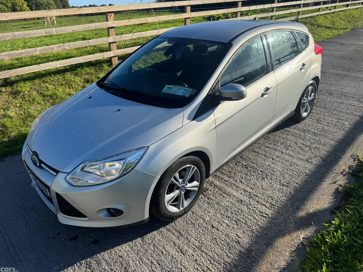 Ford Focus Hatchback, Diesel, 2015, Silver
