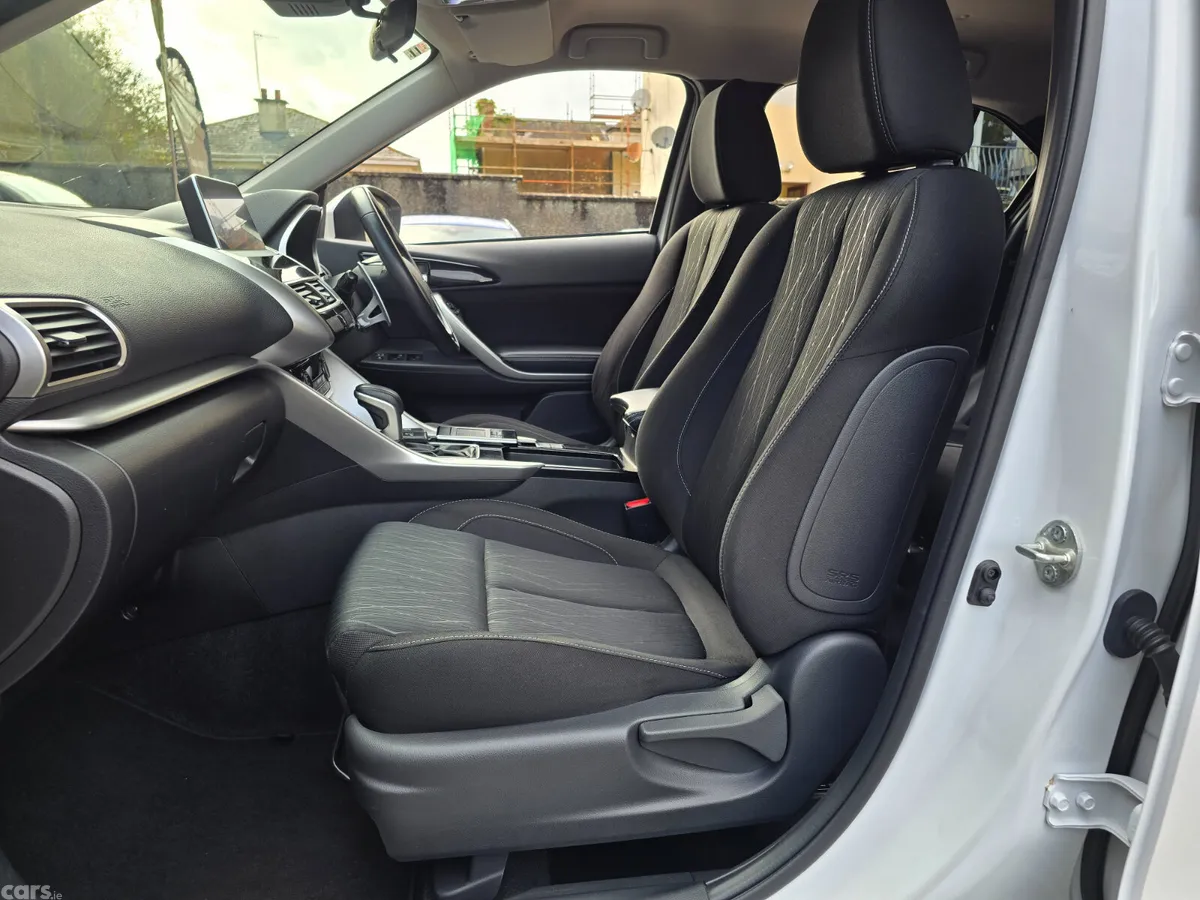 Mitsubishi Eclipse Cross SUV, Petrol, 2018, White