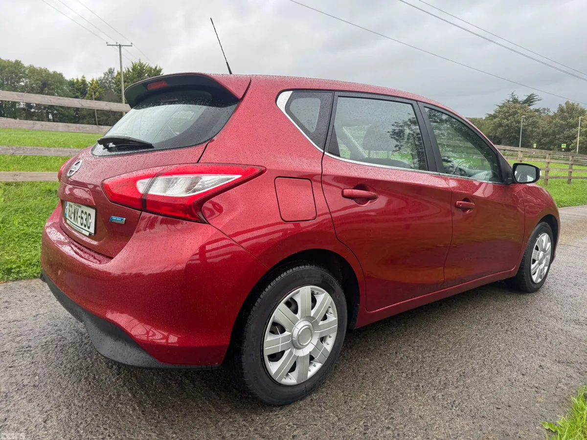 Nissan Pulsar Hatchback, Diesel, 2016, Red