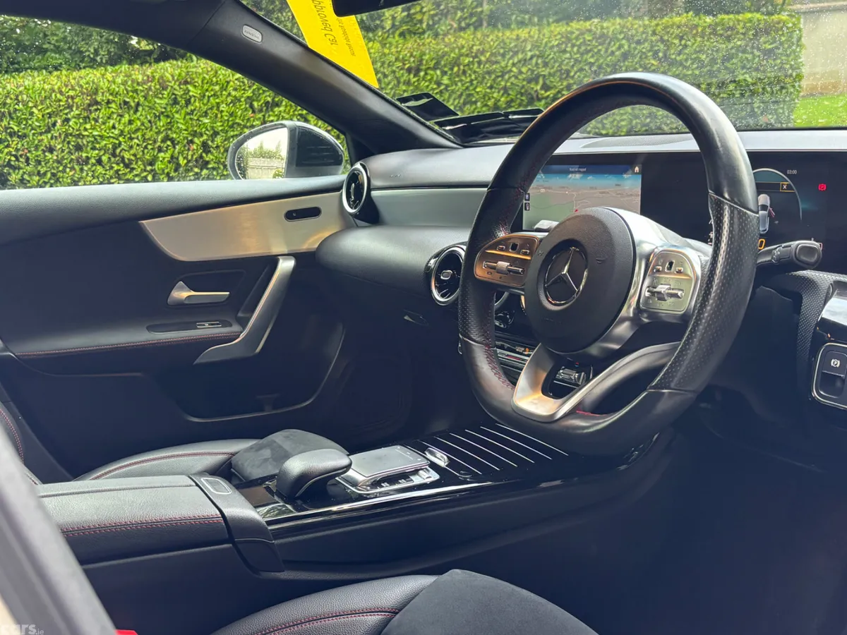 Mercedes-Benz A-Class Hatchback, Petrol, 2018, White