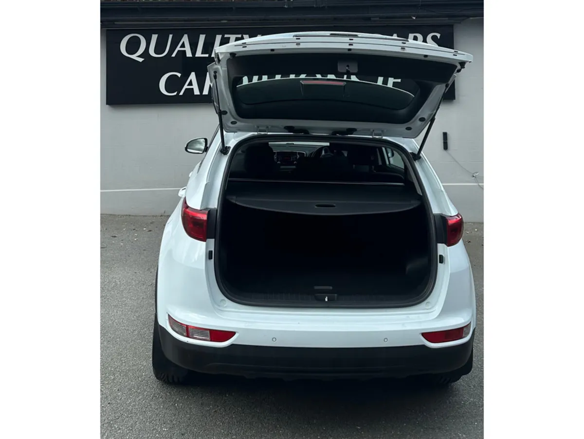 Kia Sportage MPV, Diesel, 2017, White