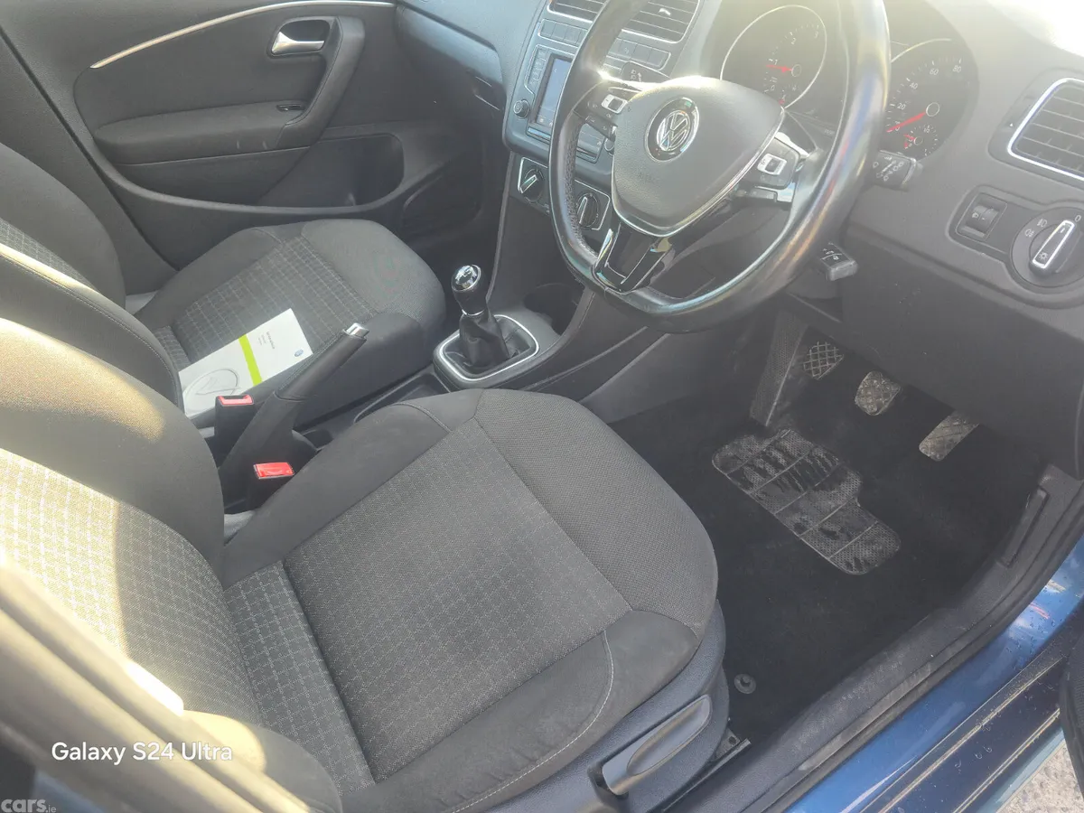 Volkswagen Polo Hatchback, Diesel, 2016, Blue