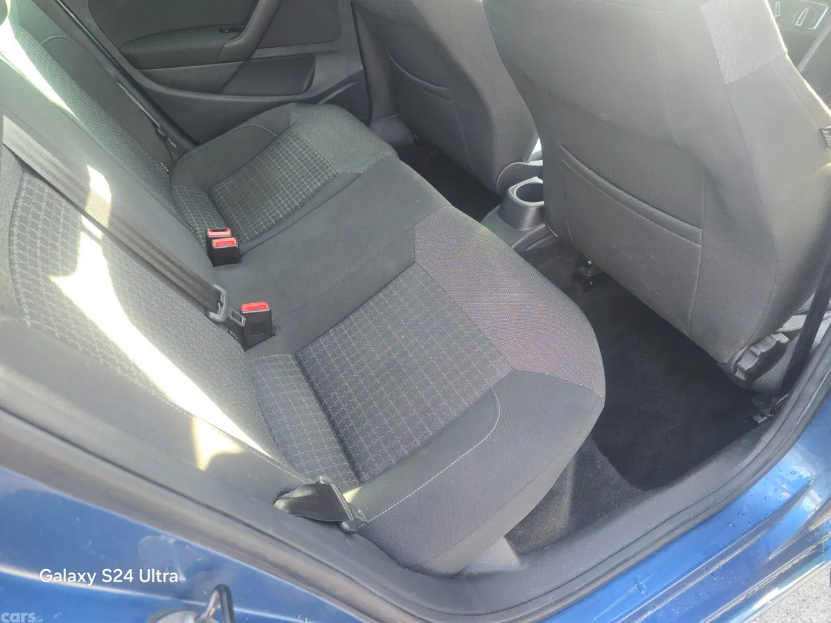 Volkswagen Polo Hatchback, Diesel, 2016, Blue