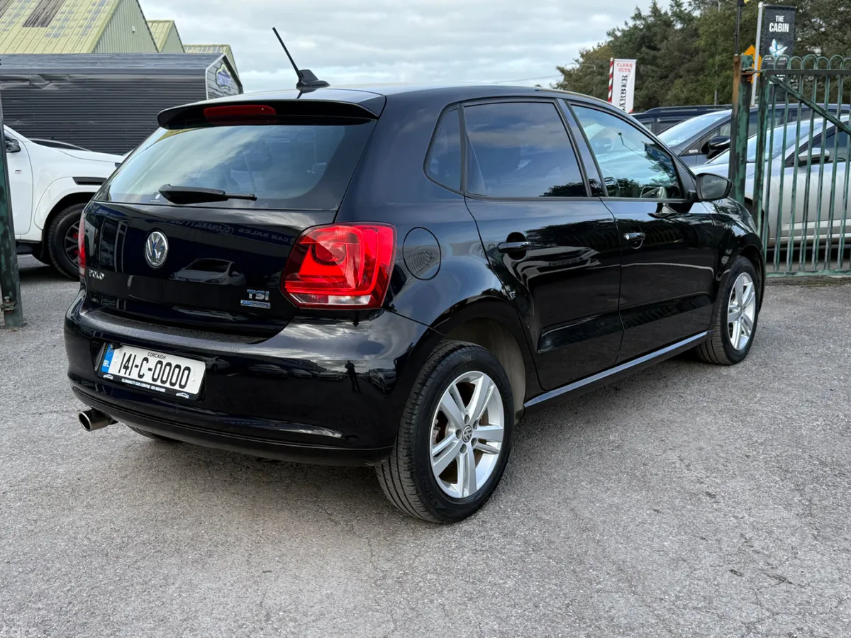 Volkswagen Polo Hatchback, Petrol, 2014, Black