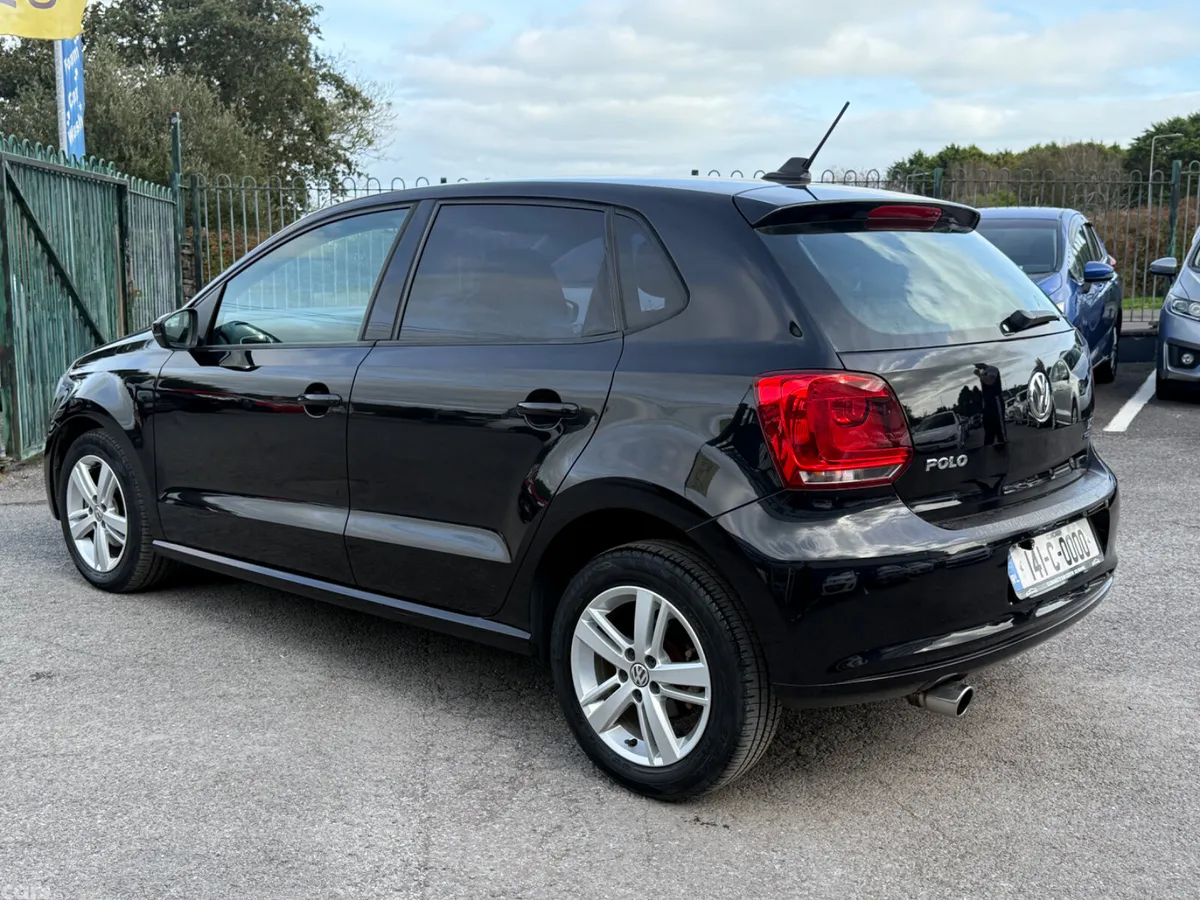 Volkswagen Polo Hatchback, Petrol, 2014, Black