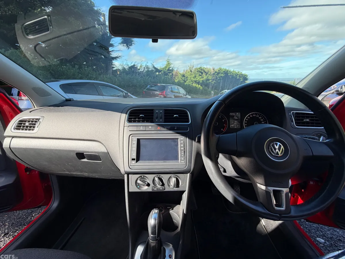 Volkswagen Polo Hatchback, Petrol, 2013, Red