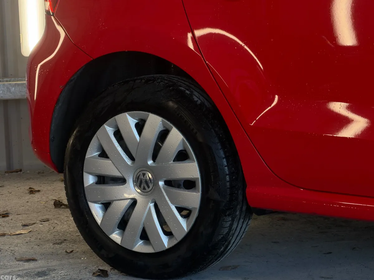 Volkswagen Polo Hatchback, Petrol, 2013, Red