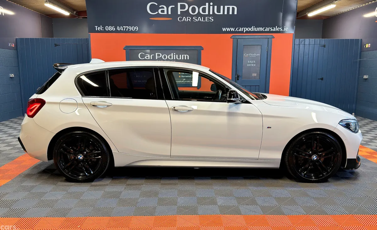 BMW 1-Series Hatchback, Diesel, 2018, White
