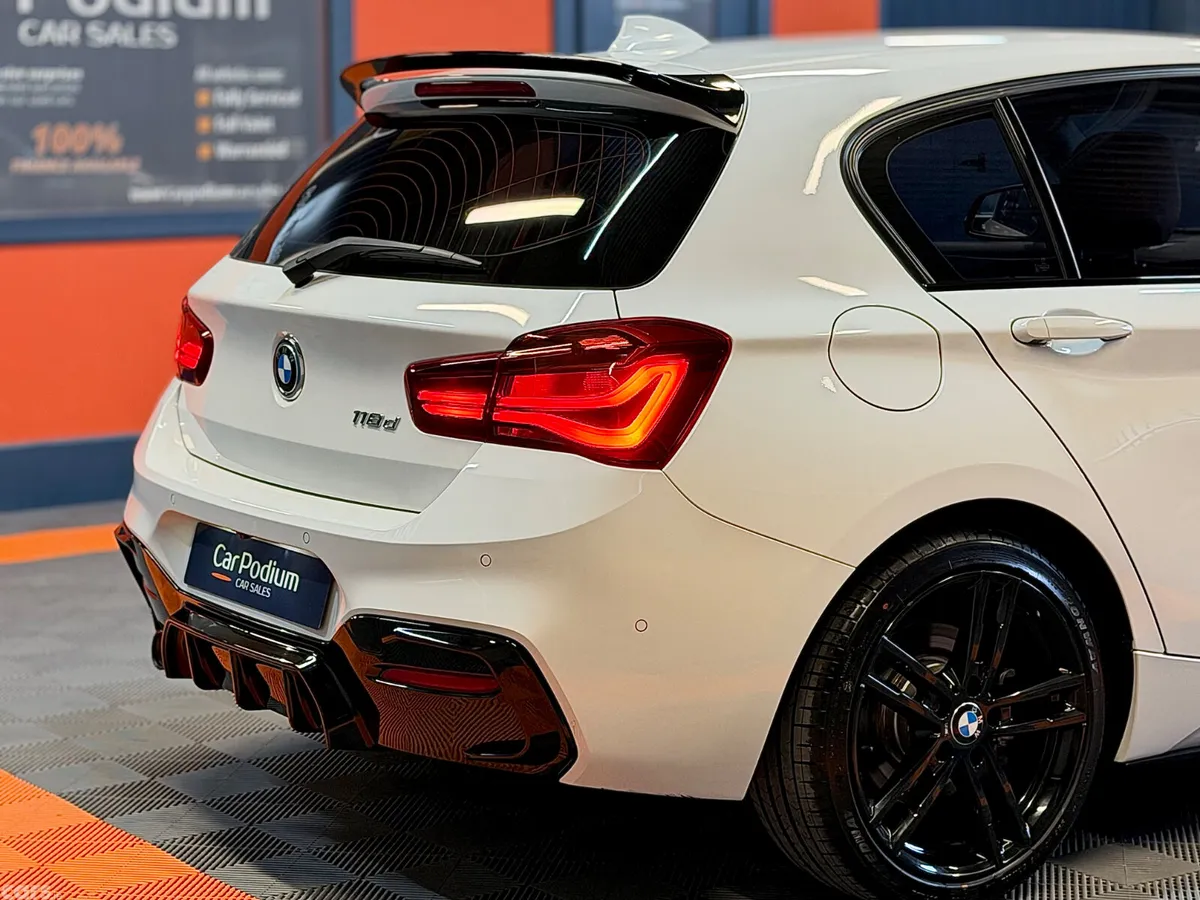 BMW 1-Series Hatchback, Diesel, 2018, White
