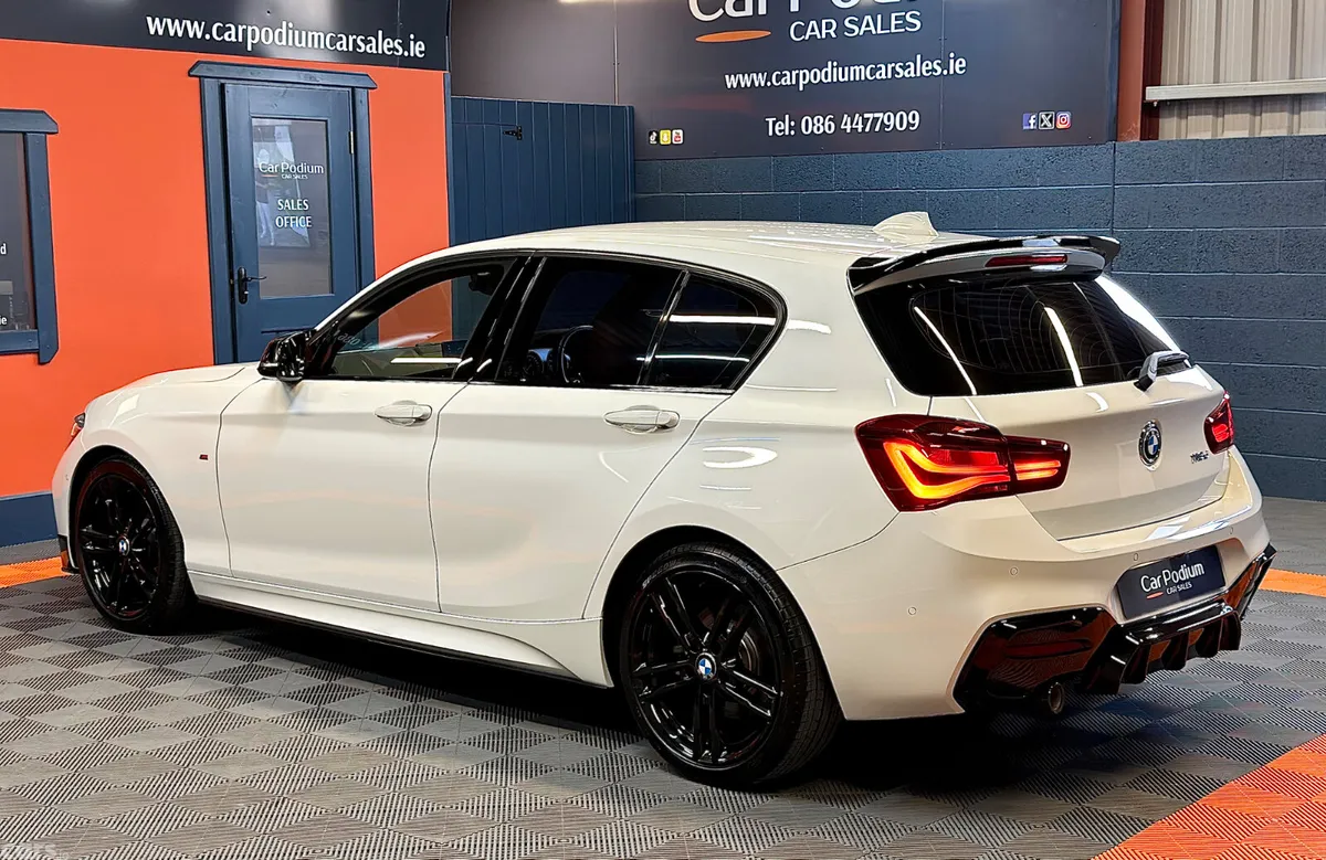 BMW 1-Series Hatchback, Diesel, 2018, White